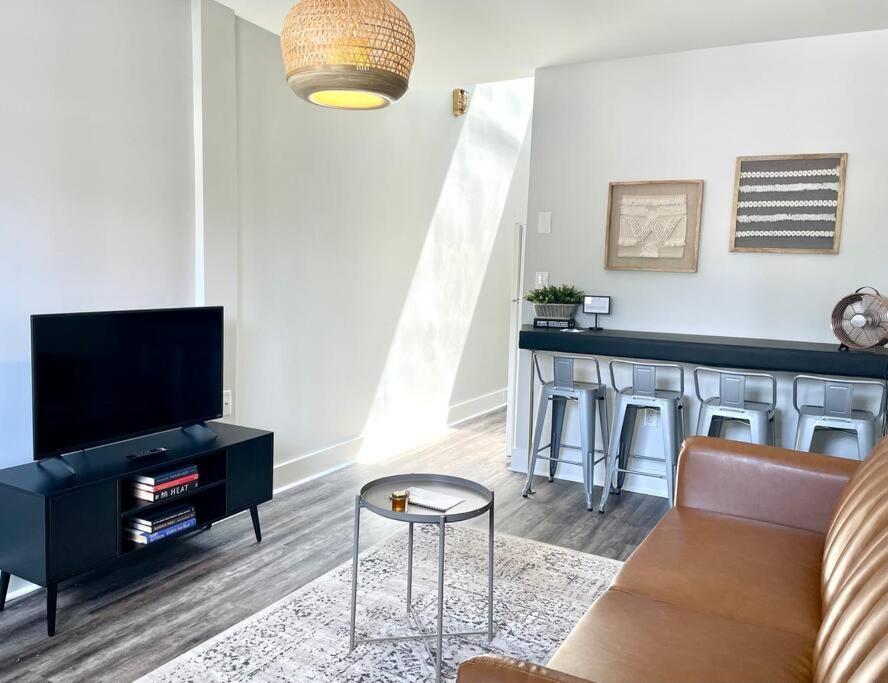 Geodis Park Apartment In Weho ナッシュビル エクステリア 写真